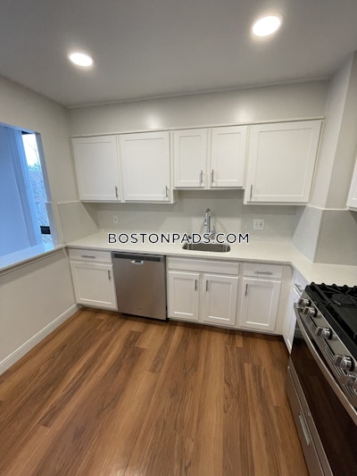 North End 2 Bed 1 Bath BOSTON Boston - $3,900 No Fee