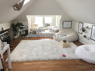 Mission Hill 5 Bed 2.5 Bath BOSTON Boston - $8,500 No Fee