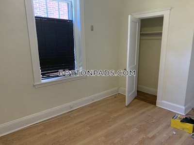 Brookline 1 Bed 1 Bath BROOKLINE- COOLIDGE CORNER $2,650  Coolidge Corner - $2,650 No Fee