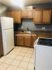 Roslindale Apartment For Rent 2 Bedrooms 1 Bath Boston 1 700