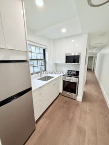 Cambridge 1 bedroom 1 baths in CAMBRIDGE  Harvard Square - $2,875 No Fee